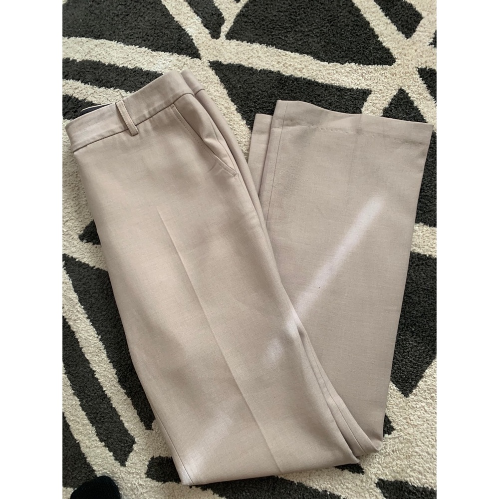 BcbgMaxazria tan/creme dress pants